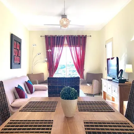 L Amazing Terrasse With Jacuzzi Encosta Da Orada アパート