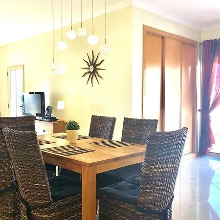 L Amazing Terrasse With Jacuzzi Encosta Da Orada Apartamento